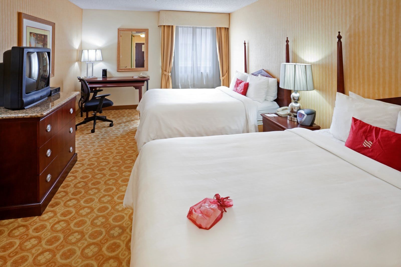 Crowne Plaza Dallas Market Ctr - Love Field, An Ihg Hotel Exterior photo