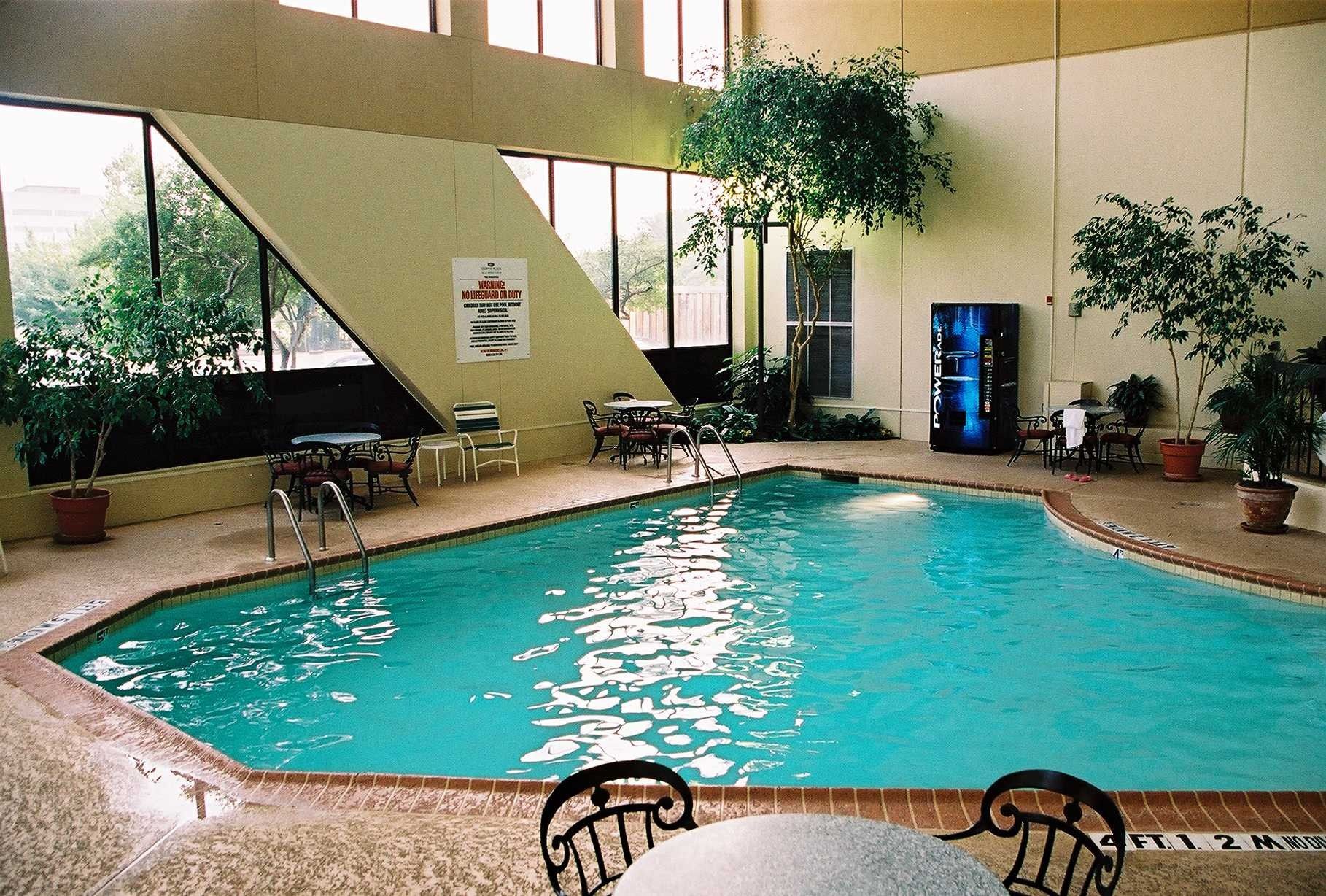 Crowne Plaza Dallas Love Field - Med Area, An Ihg Hotel Facilities photo