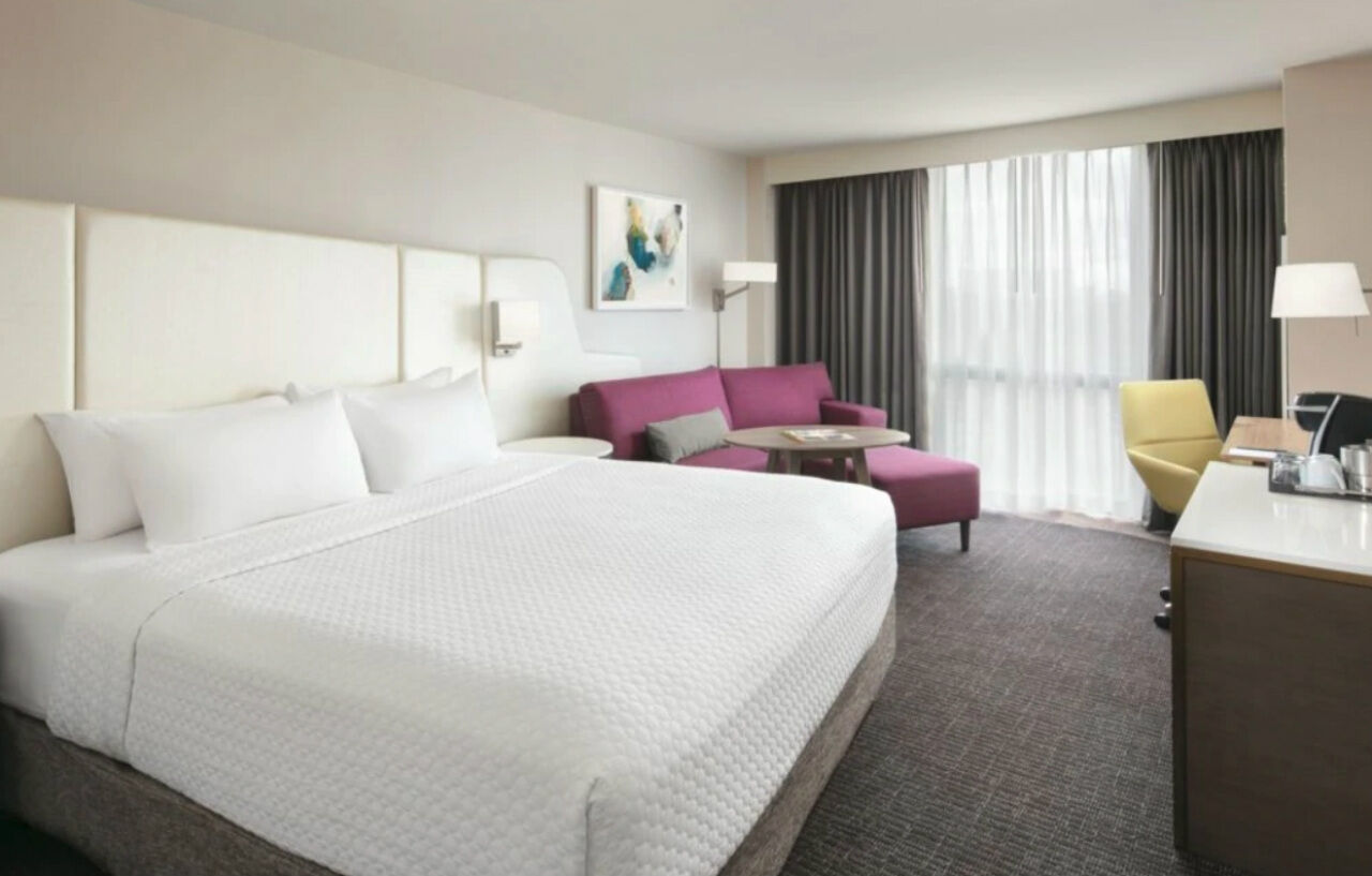 Crowne Plaza Dallas Market Ctr - Love Field, An Ihg Hotel Exterior photo